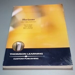 French Horizon's w/ Video Activities Workbook Paperback Joan Manley